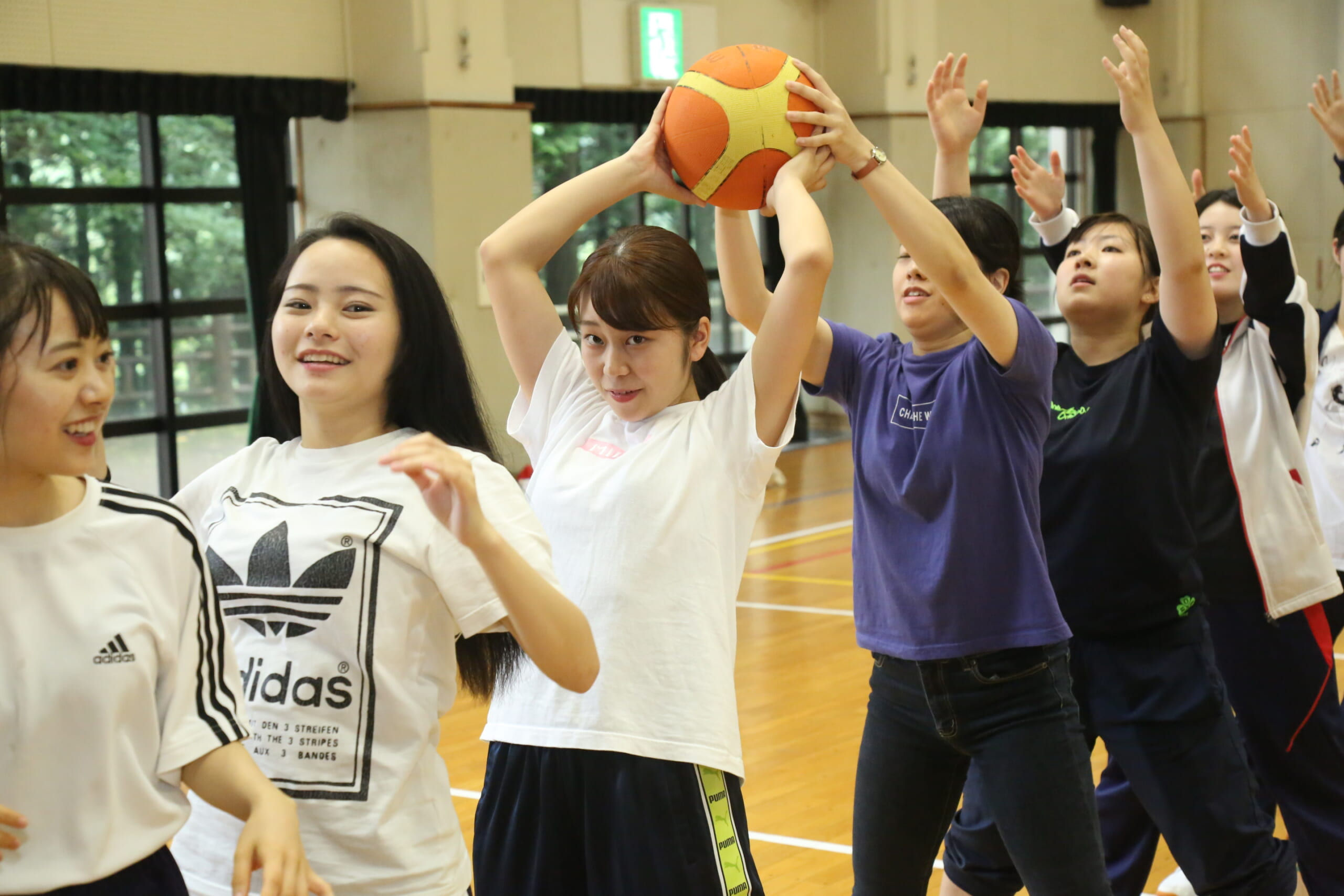 R1 1年生 学外研修 inPart3 香蘭女子短期大学 R1 1年生 学外研修 inPart3 香蘭女子短期大学